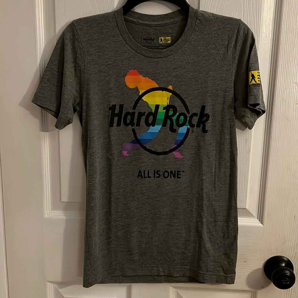 Hard Rock Cafe T-Shirt Mercury Phoenix Trust Size XS